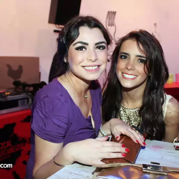 Gaby Álvarez y Andrea Iza