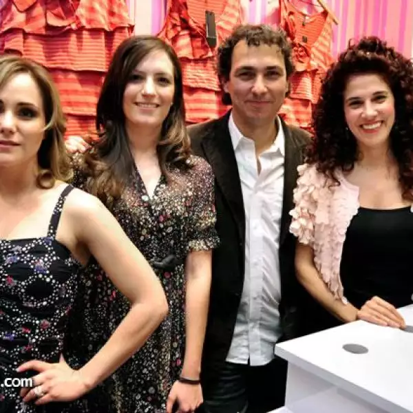 Pamela Álvarez,Claudia González,Waldir Jaramillo y Catalina Posadas