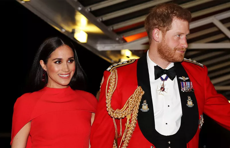 Meghan-y-Harry-como-no-royals.jpg