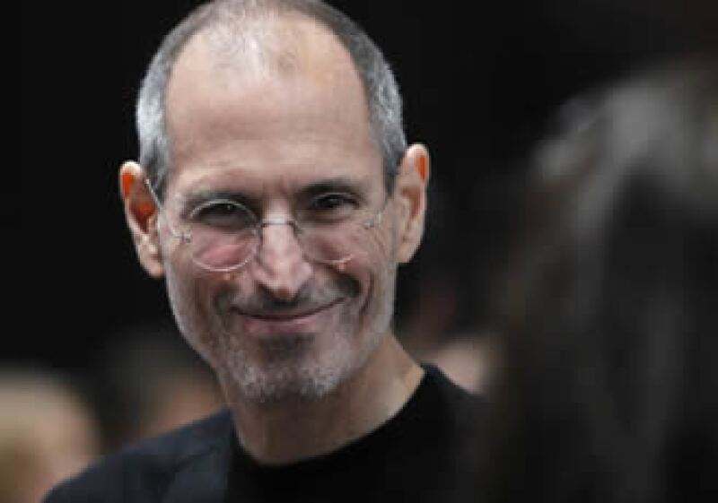 Jobs ha sufrido de cáncer de páncreas en 2004 y desequilibrio hormonal en 2009, pero siempre regresa a Apple. (Foto: Fortune)