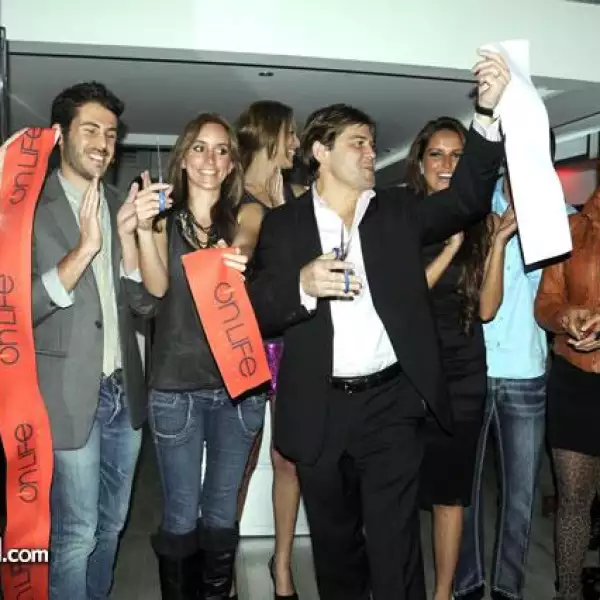 Inauguración de On life