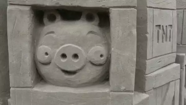 Angry Birds ha sido descargado más de 350 millones de veces desde las distintas tiendas de aplicaciones en las que está disponible.