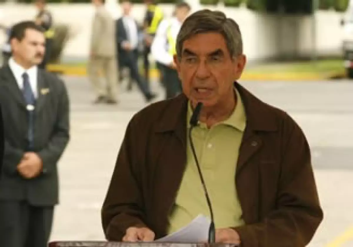 Oscar Arias es el mediador en la crisis constitucional de Honduras. (Foto: Reuters)