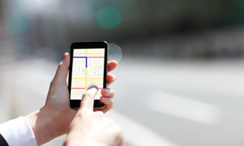 Algunas aplicaciones te permiten tomar fotos de la persona que haya robado tu celular. (Foto: iStock by Getty Images)