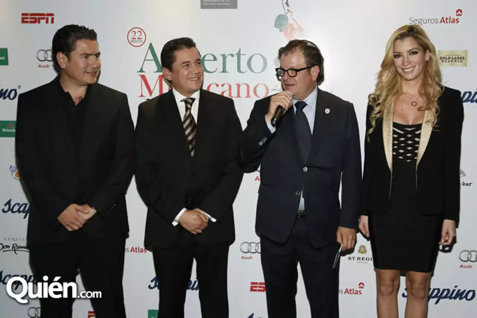 Ricardo Astudillo,Carlos Puente,Billy Steta,Gabriela Medrano