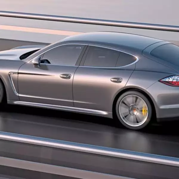 Su consumo de combustible es de un galón por cada 24.6 millas recorridas.