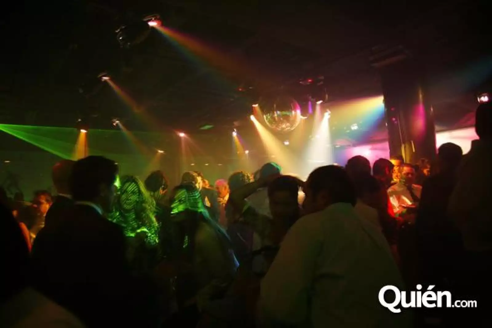 10 años medio tiempo.com