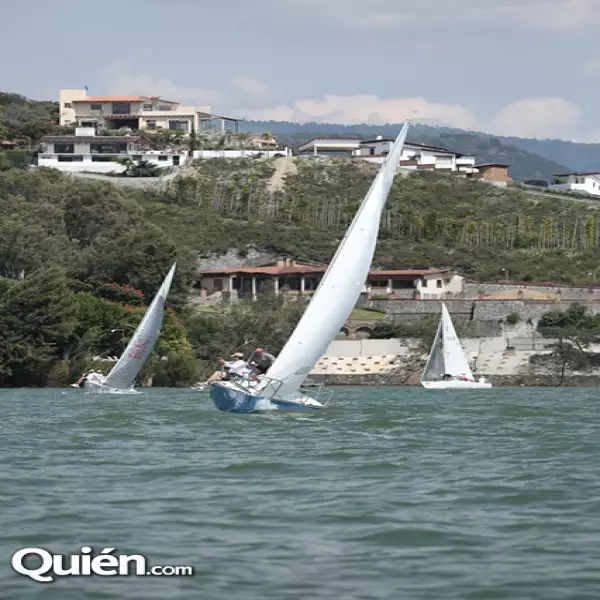 Regata Valle de Bravo