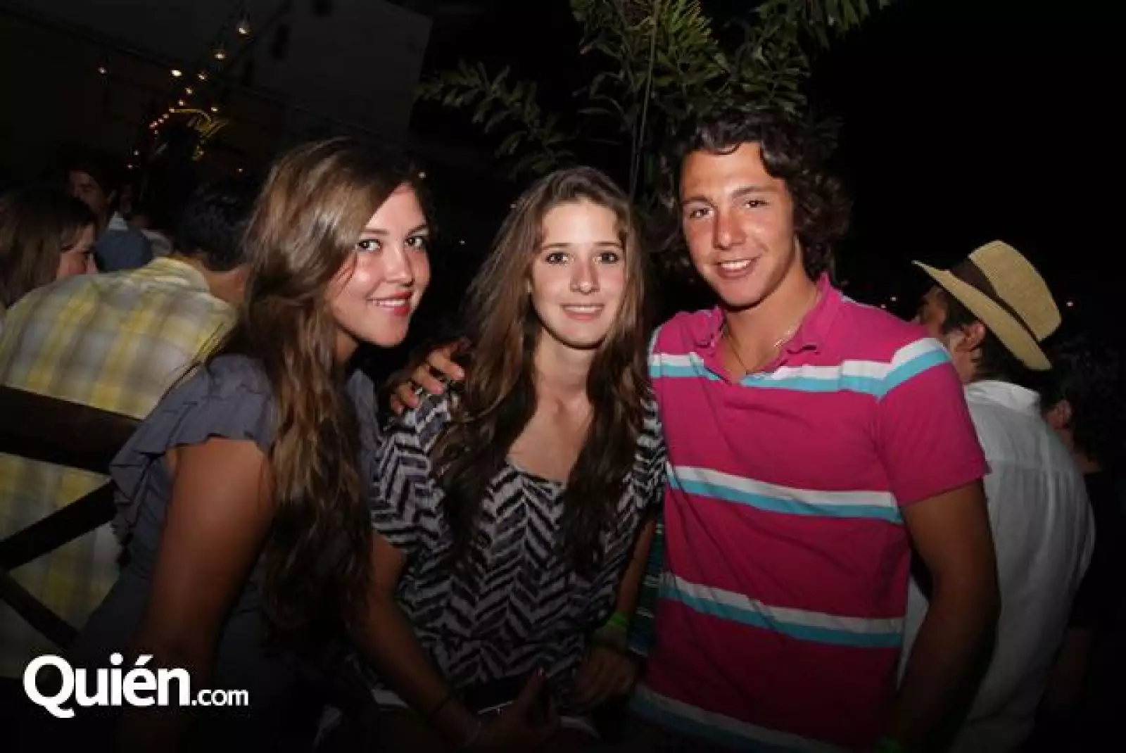 Aranza Razón,Mariana Mestre y Juan Carlos Mestre