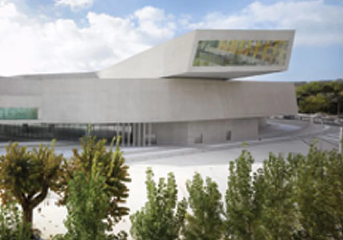 El museo Maxxi de Roma, Italia, diseñado por la británica Zaha Hadid, fue reconocido como el Edificio del Año, por parte del Festival Mundial de Arquitectura (World Architecture Festival). (Foto: Cortesía RIBA)
