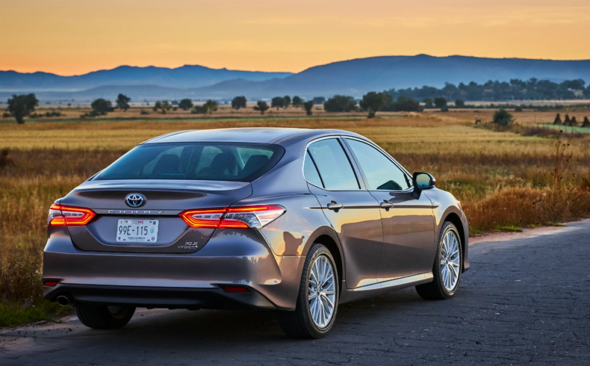 Camry Híbrido 2019