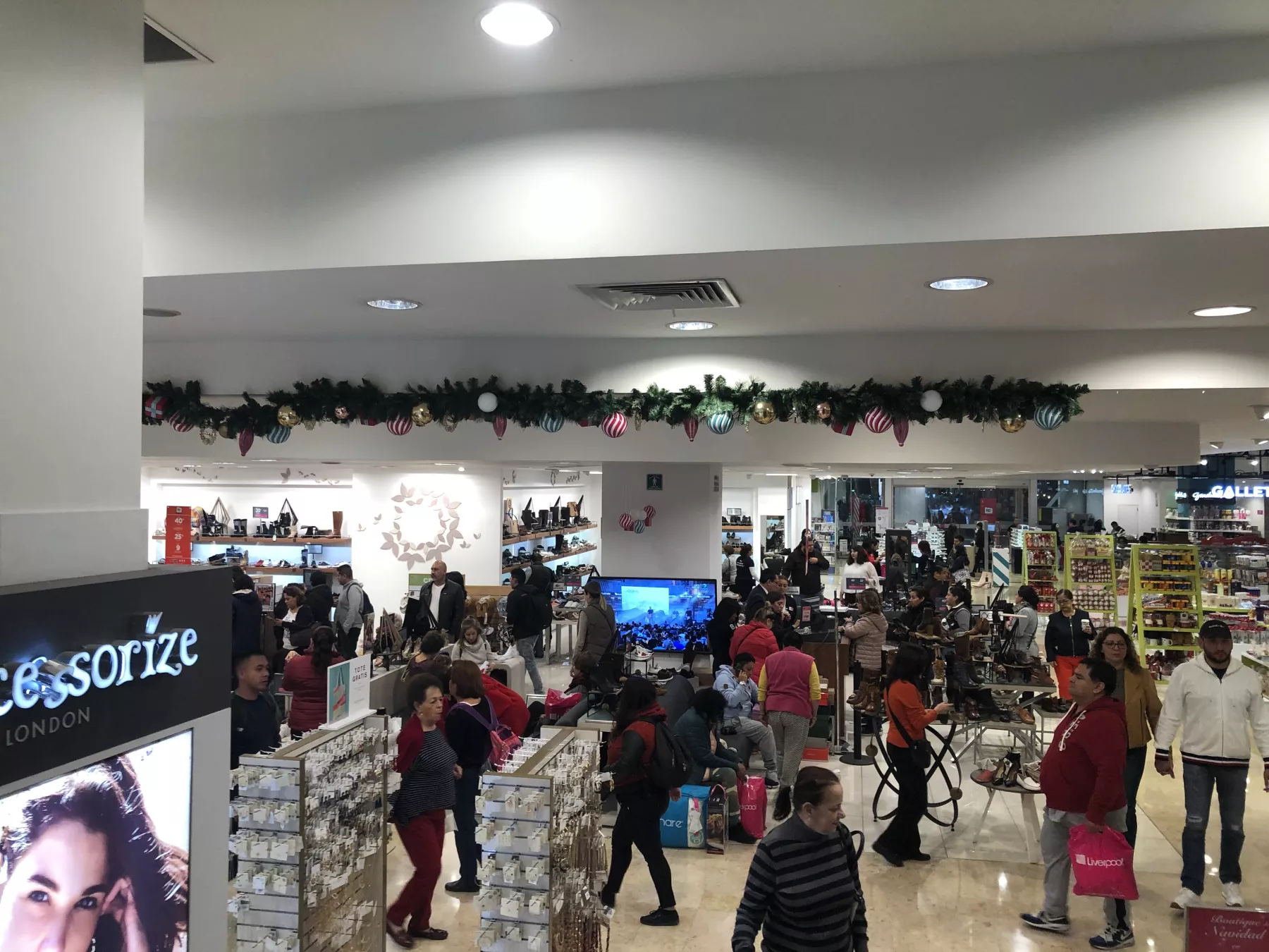Delta Buen Fin 192.jpg