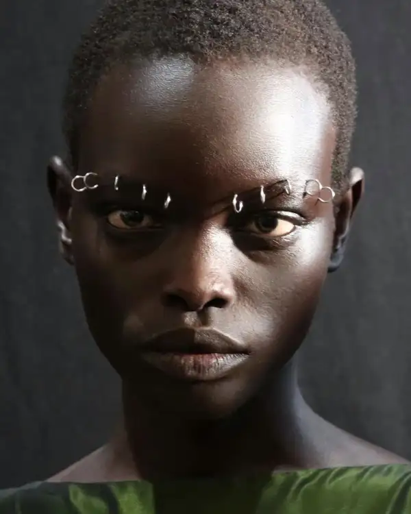 cejas-piercings-thomasdek.jpg