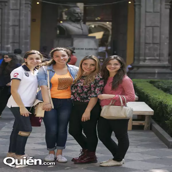 Joanna Henkel, Naomie García, Carolina Mariaud, Elisa Lomeli