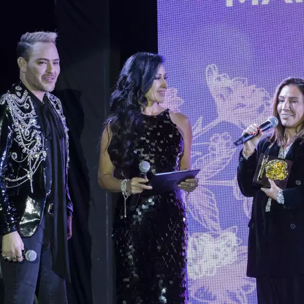 Pei Garza, Mónica Noguera  y María Torres