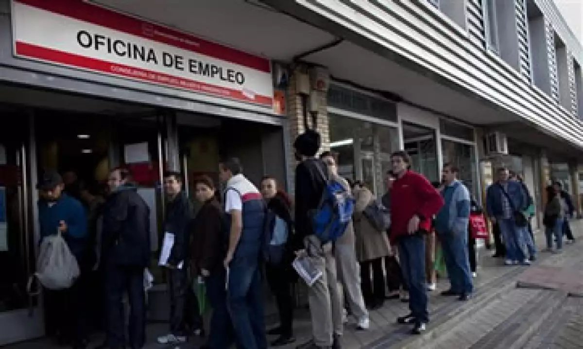 El mercado laboral ha sido golpeado por el nerviosismo financiero y el alza en la prima de riesgo española. (Foto: AP)