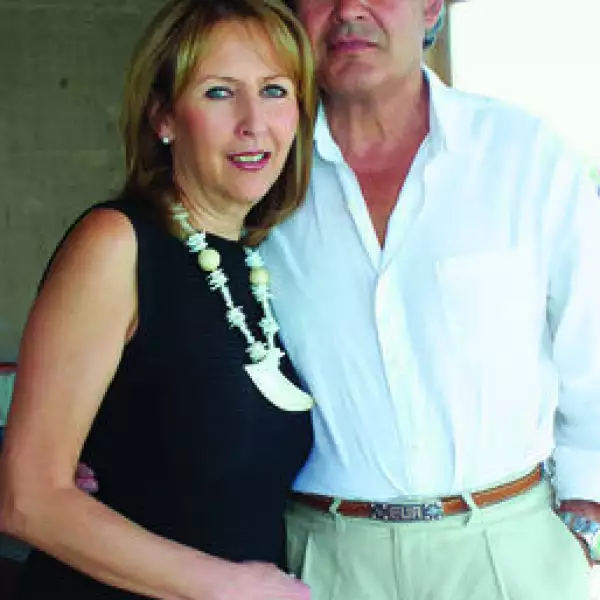 Gina González Paul, Enrique Urrea “El Cubano”