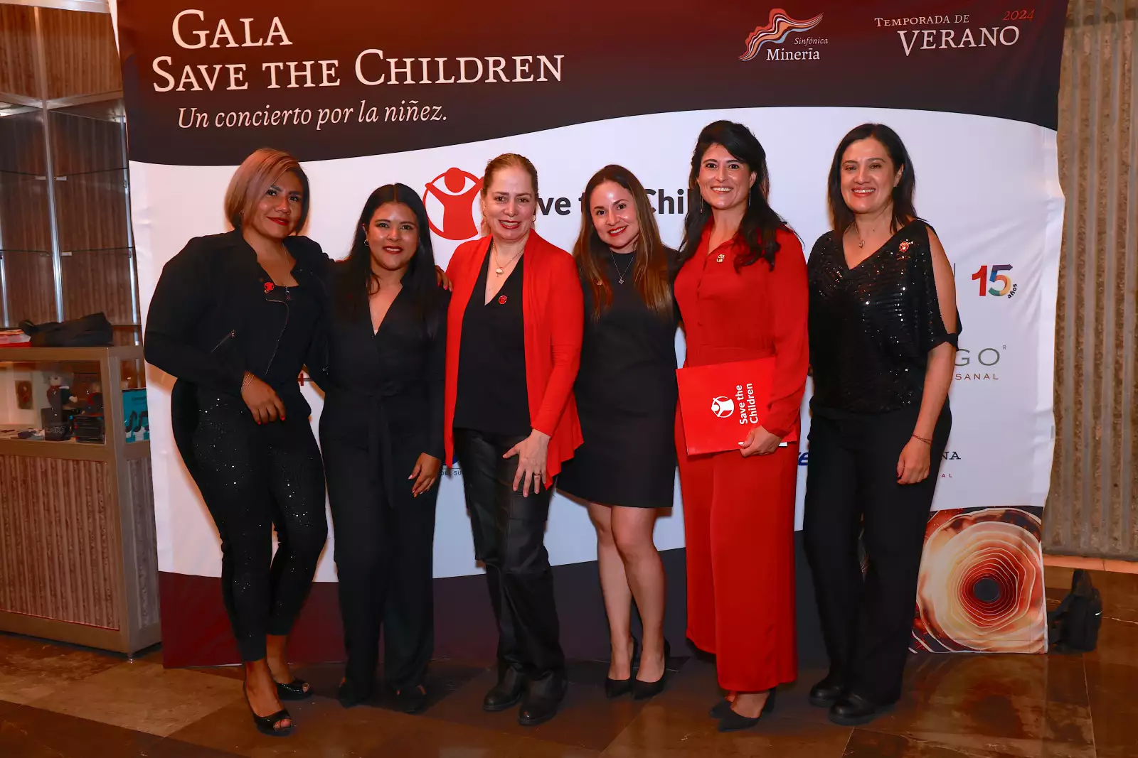 Merci Díaz , Deborah Santa María , María Cozzi, Nivia Gonzál