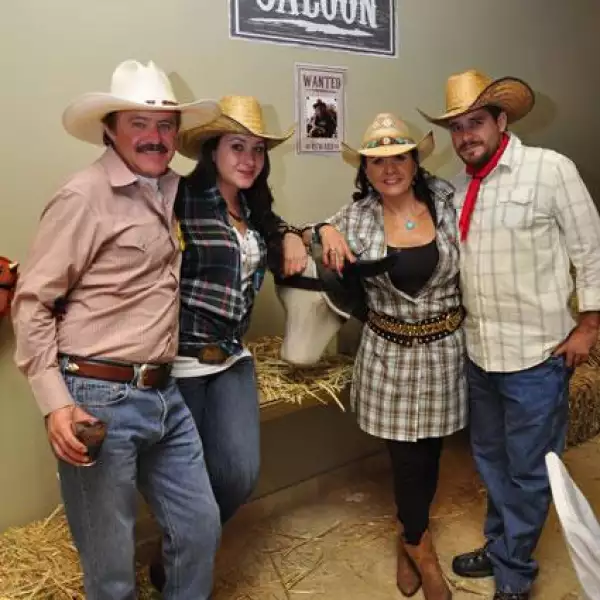 cumple sorpresa Vaquero