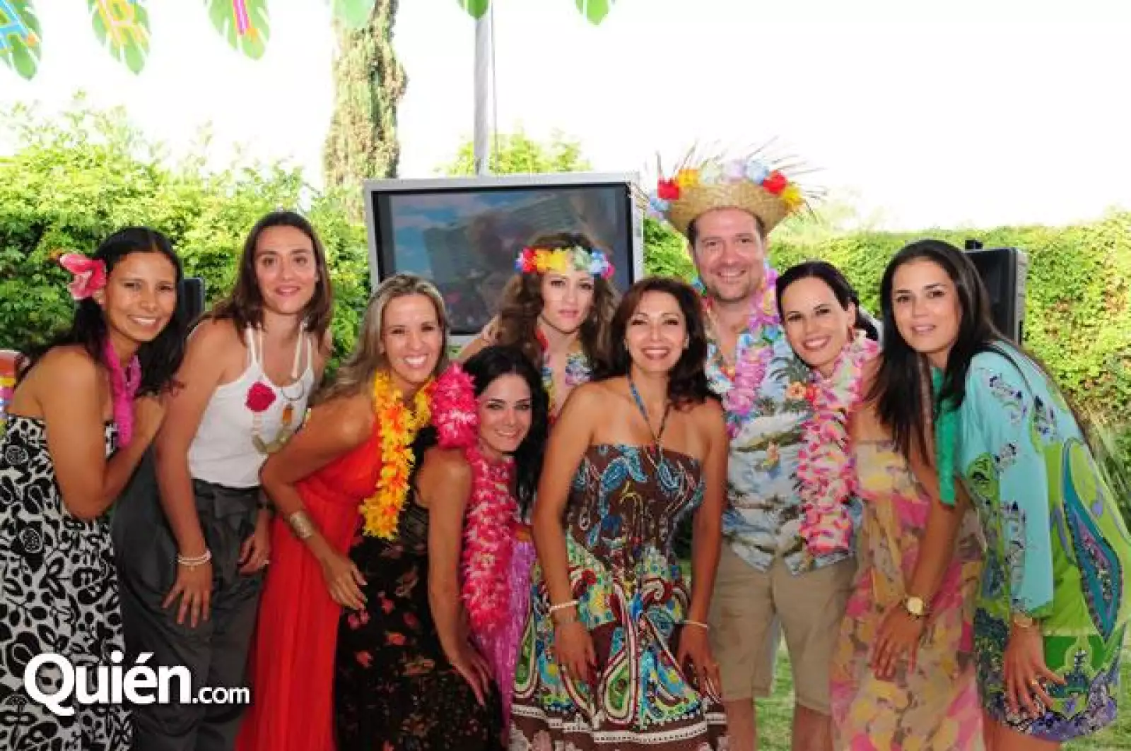 Irma Ashida,Daniela Guerra,Poly Renteria,Lía Gömez Ibarra,Lizette Castellanos,Sofía Tostado,Pepe Tostado,Susy Tostado,Ale González