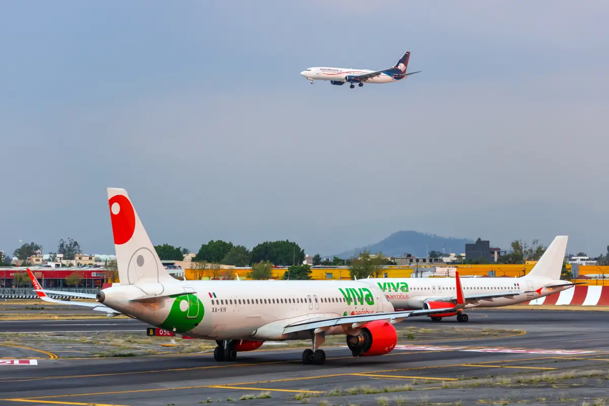 el sector aéreo propone reducir la tarifa de uso de aeropuerto en México 