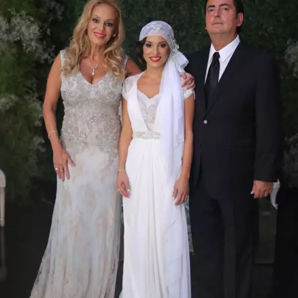 Maru Calderón Rojas,Vivi Villarreal y Roberto Villarreal