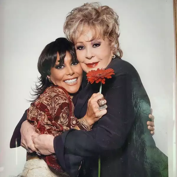 silvia-pinal-alejandra-guzman