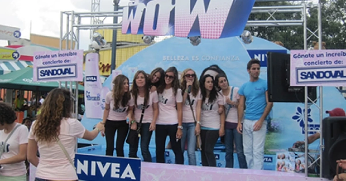 Las estudiantes disfrutaron de un día lleno de diversión y se llevaron productos de la línea de Nivea para adolescentes: Yo Wow.