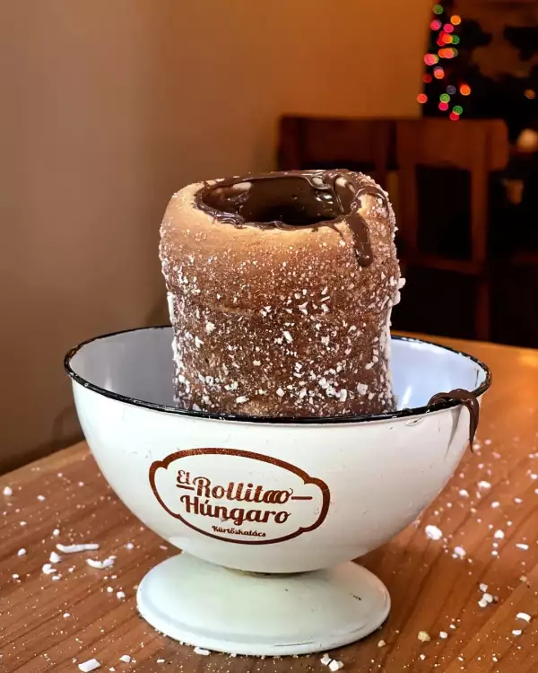 Rollito Húngaro con relleno de Nutella