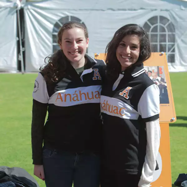 Regina Formoso,Fernanda Mejí­a