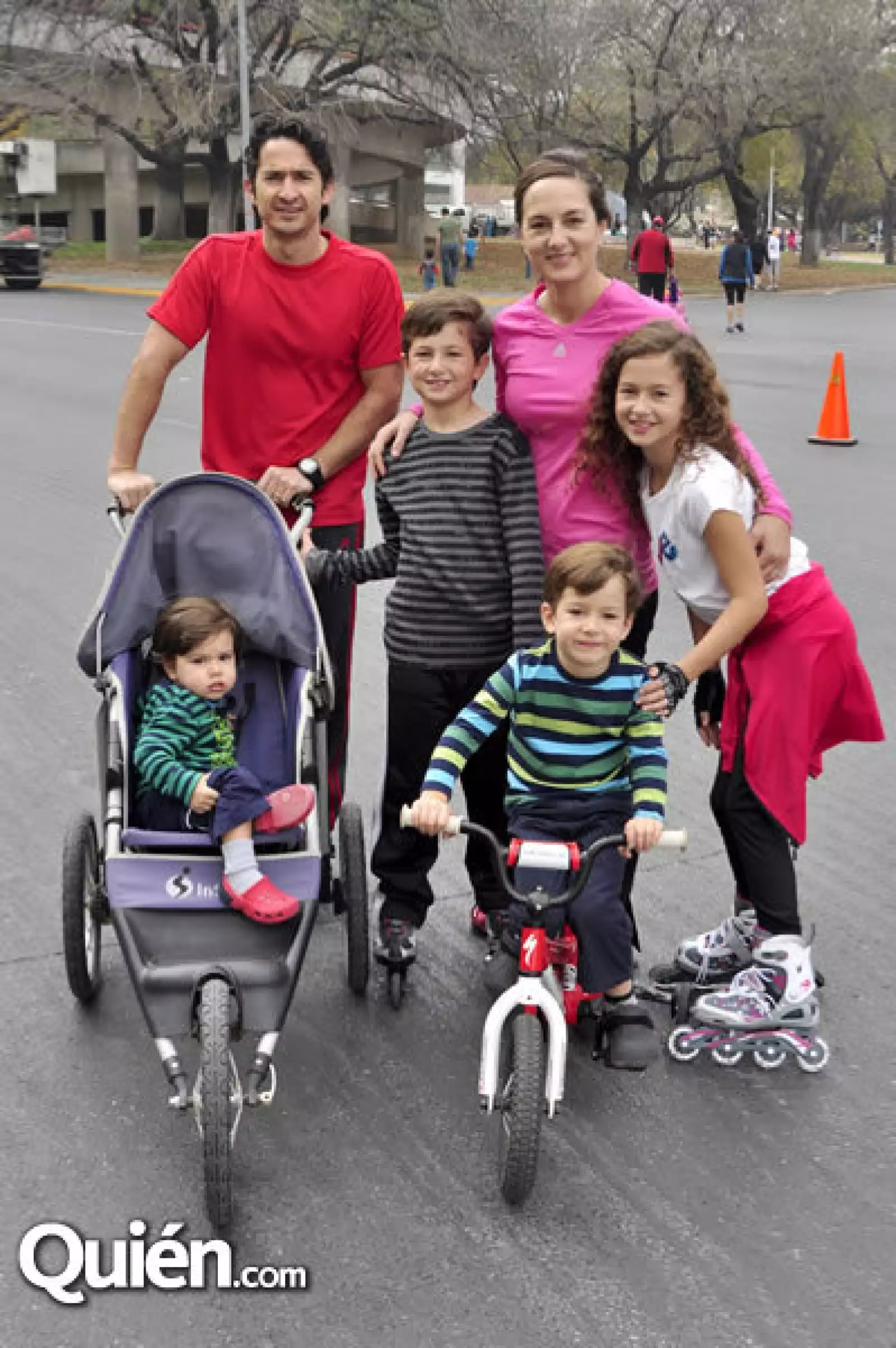 Mateo Paez,Rafael Paez,Mónica Paez,Rafael Paez,Andrés Paez y Ana Paula Paez