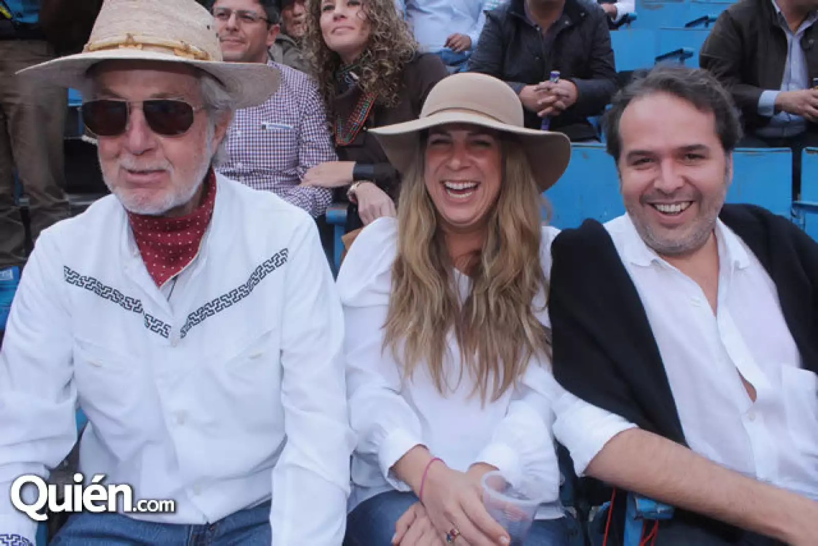 Hugo Stiglitz,Camilla Proal y Roberto Cosío