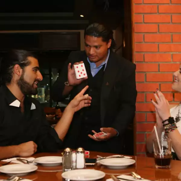 Sergio Gabriel y Pamela Jean.