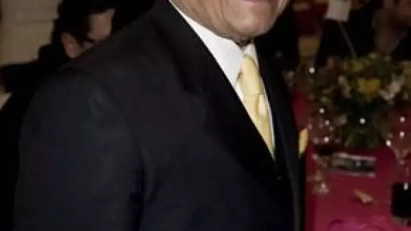 El próximo martes saldrá al mercado “Armando Manzanero: Grandes éxitos”, que incluirá duetos con artistas como Ana Torroja y Cristian Castro.