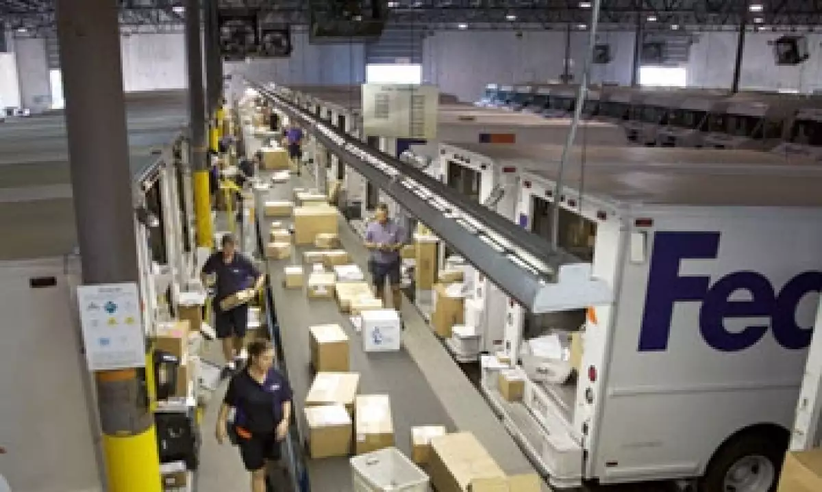 AlmacenFedEx01