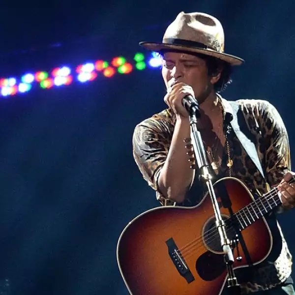Bruno Mars GET