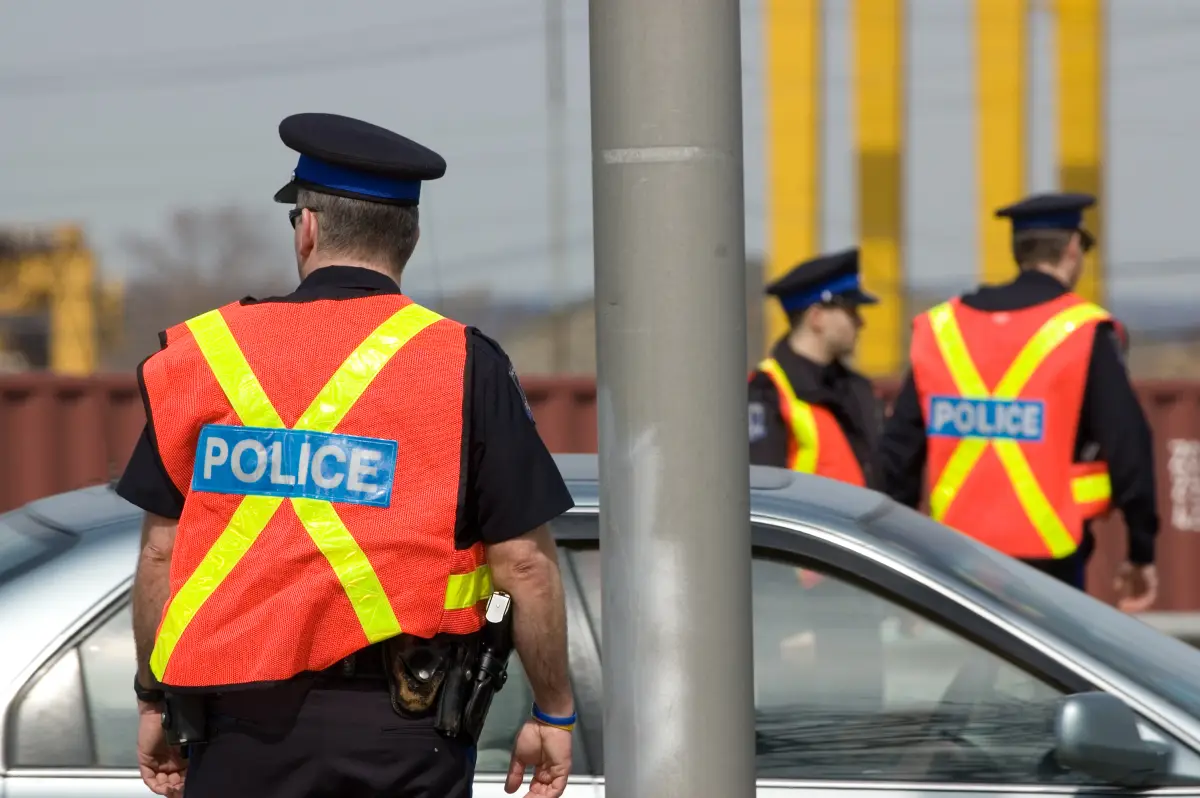 Policía de Canadá reporta muertos en ataques con cuchillo