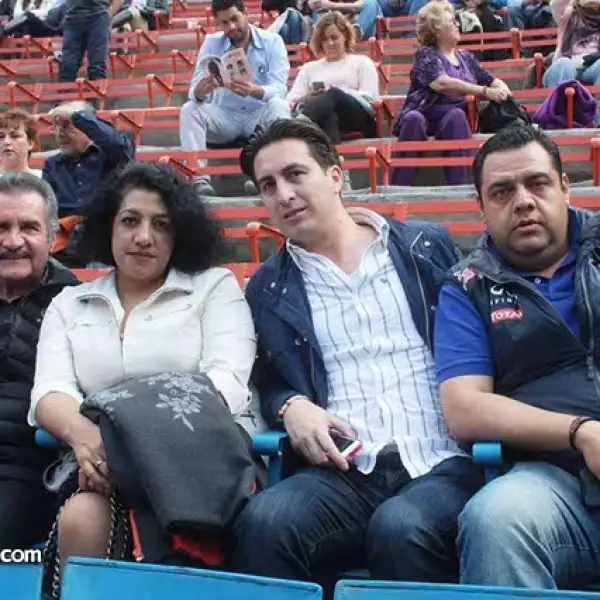 Amador Monroy Estrada,Azucena Velázquez,Iván Almada y Amador Monroy Miranda