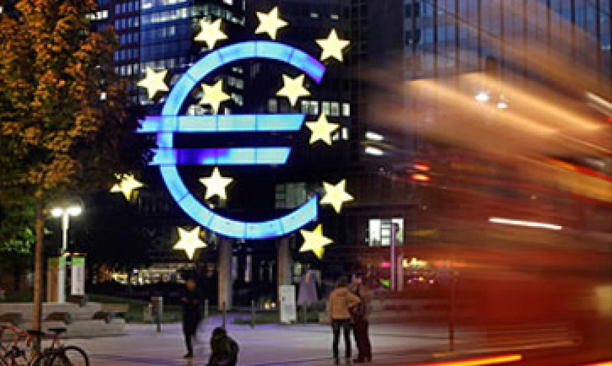 Wall Street espera que el BCE intervenga y apoye a los mercados de deuda española e italiana. (Foto: Cortesía Fortune)
