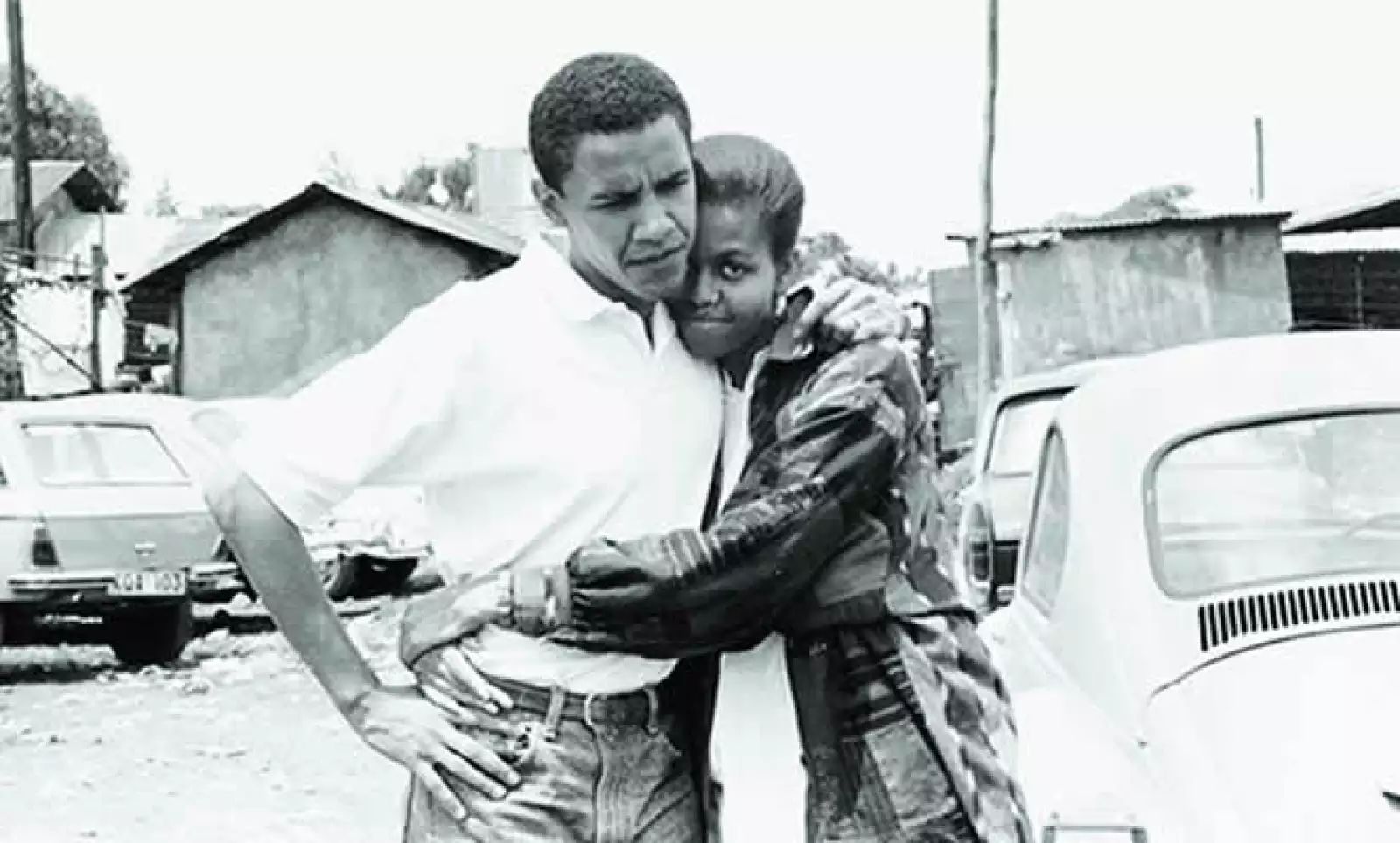 Michelle dirigió a Obama cuando éste entró como becario al bufete de abogados Sidley Austin, donde se conocieron en 1989.