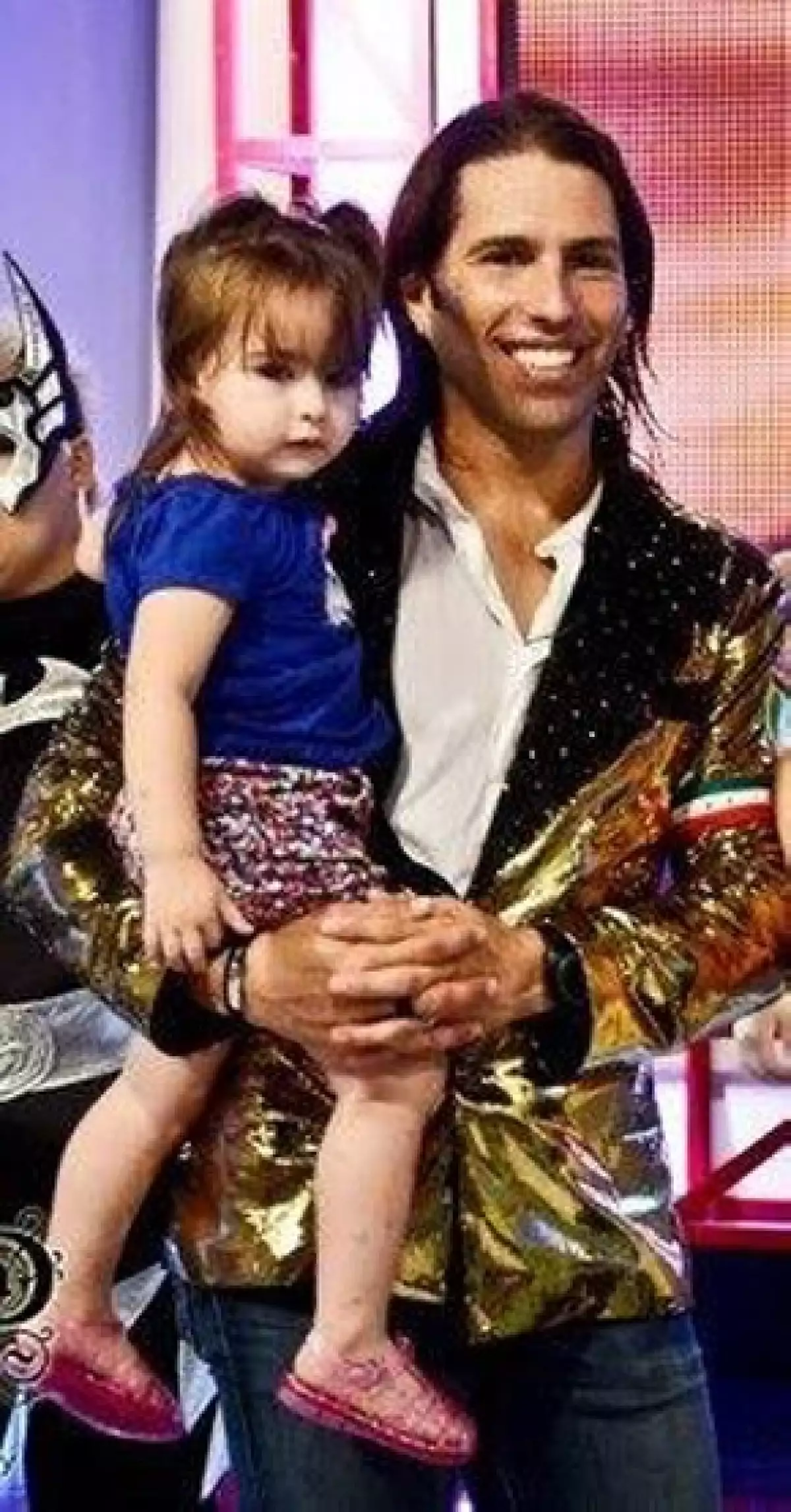 Ayer se dio a conocer la noticia que los plagiarios de Armando Gómez fueron capturados por la Interpol y el FBI. Entre ellos, se encontraba la comadre de la cantante y actriz.