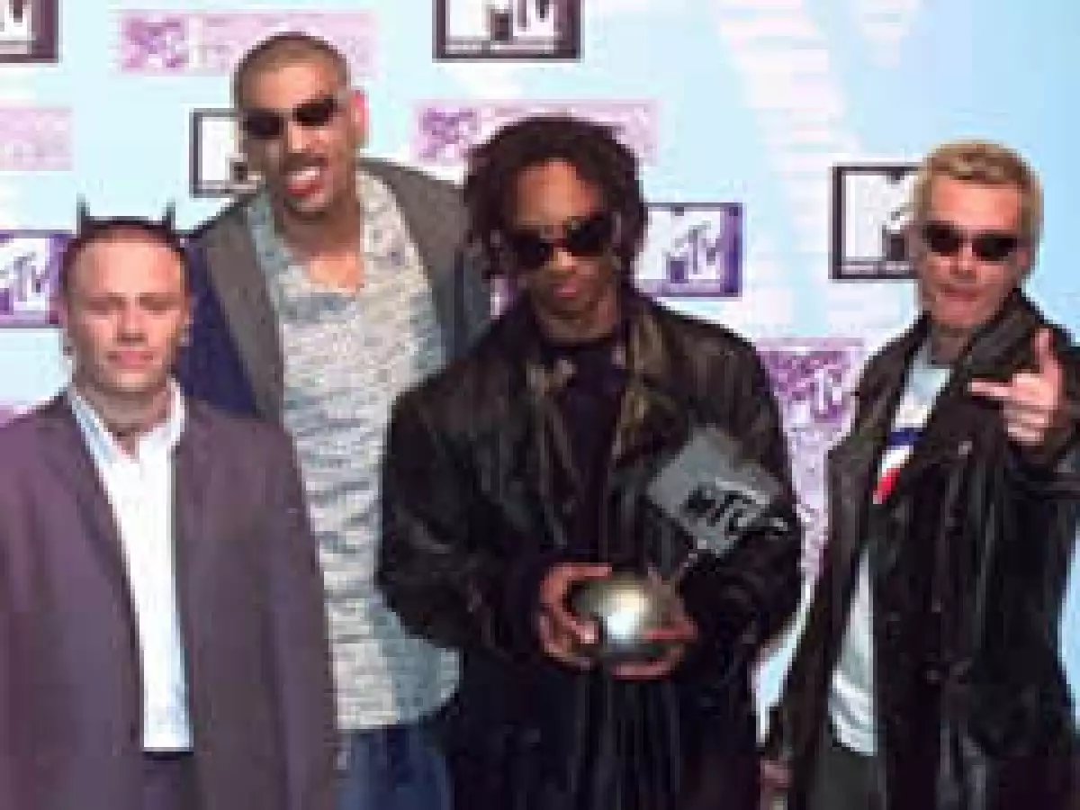 Los fanáticos de The Prodigy se debaten entre ver a su grupo y ahorrar. (Foto: AP)