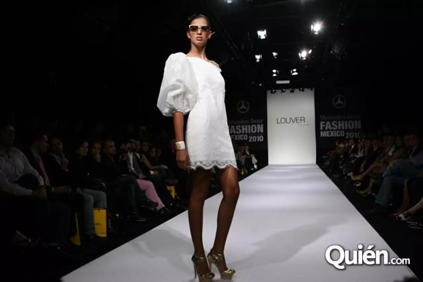 MBF Pasarela Louis Verdad.