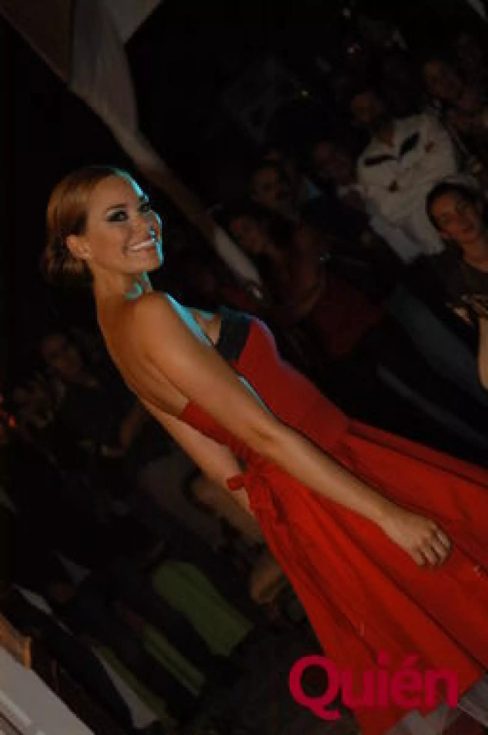 Pasarela. La esquina azul