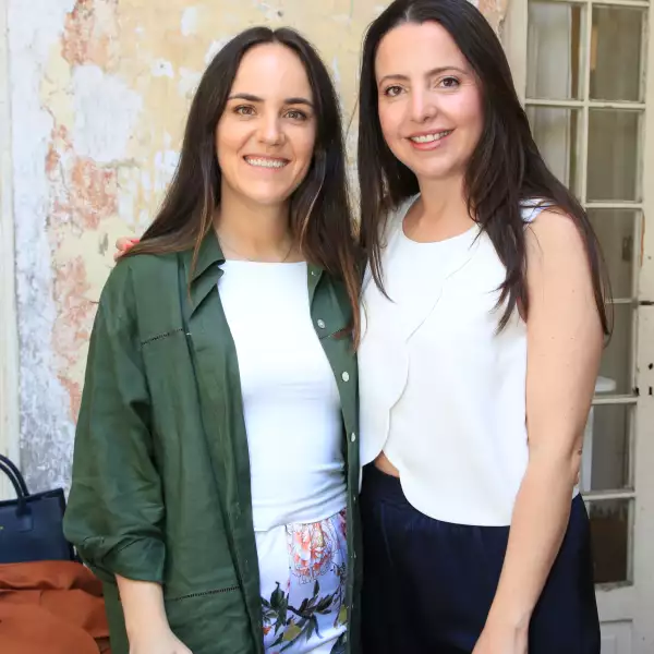 Belén Arce  y Mónica Olivar