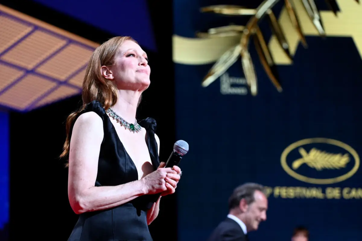 Julianne Moore