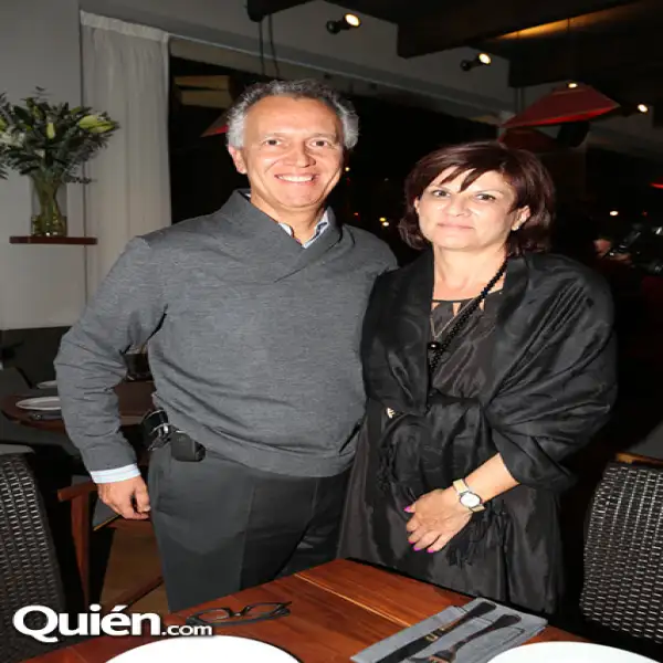 Fernando Quiroz,Adriana Quiroz