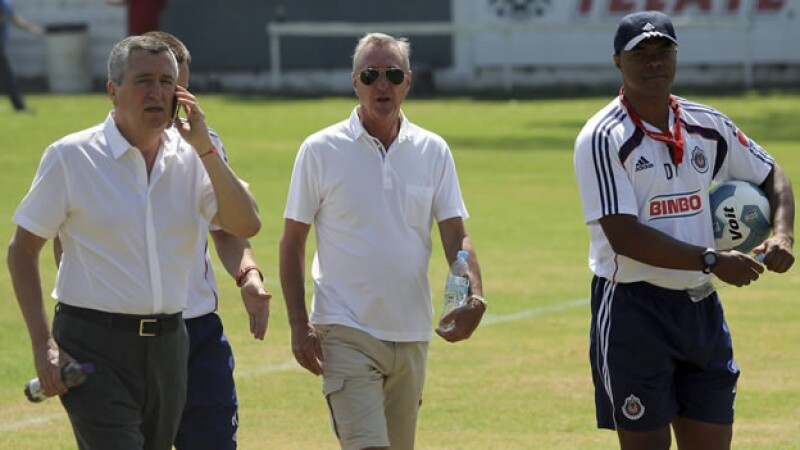 Johan Cruyff llega al Guadalajara