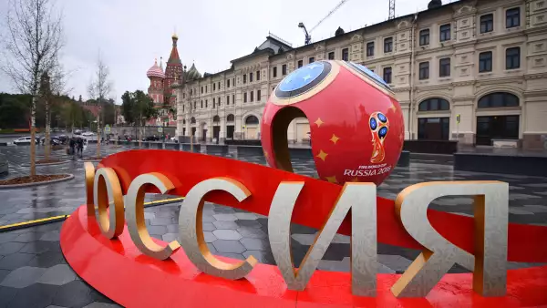 Taxista arrolla a varias personas en Moscú