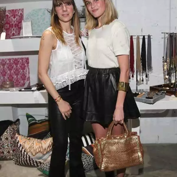 Venus Fabbricatore y Nicole Sardone